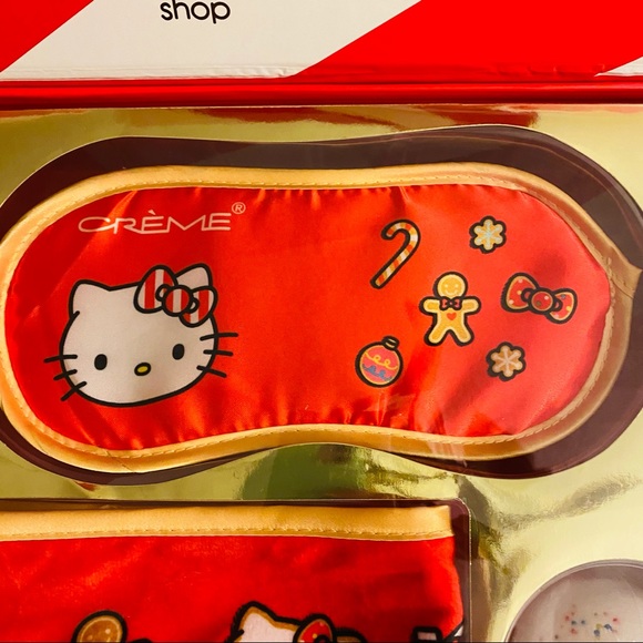 The Creme Shop Hello Kitty Sleep Mask Silk Bath Bomb Spa Headband! - Picture 13 of 15